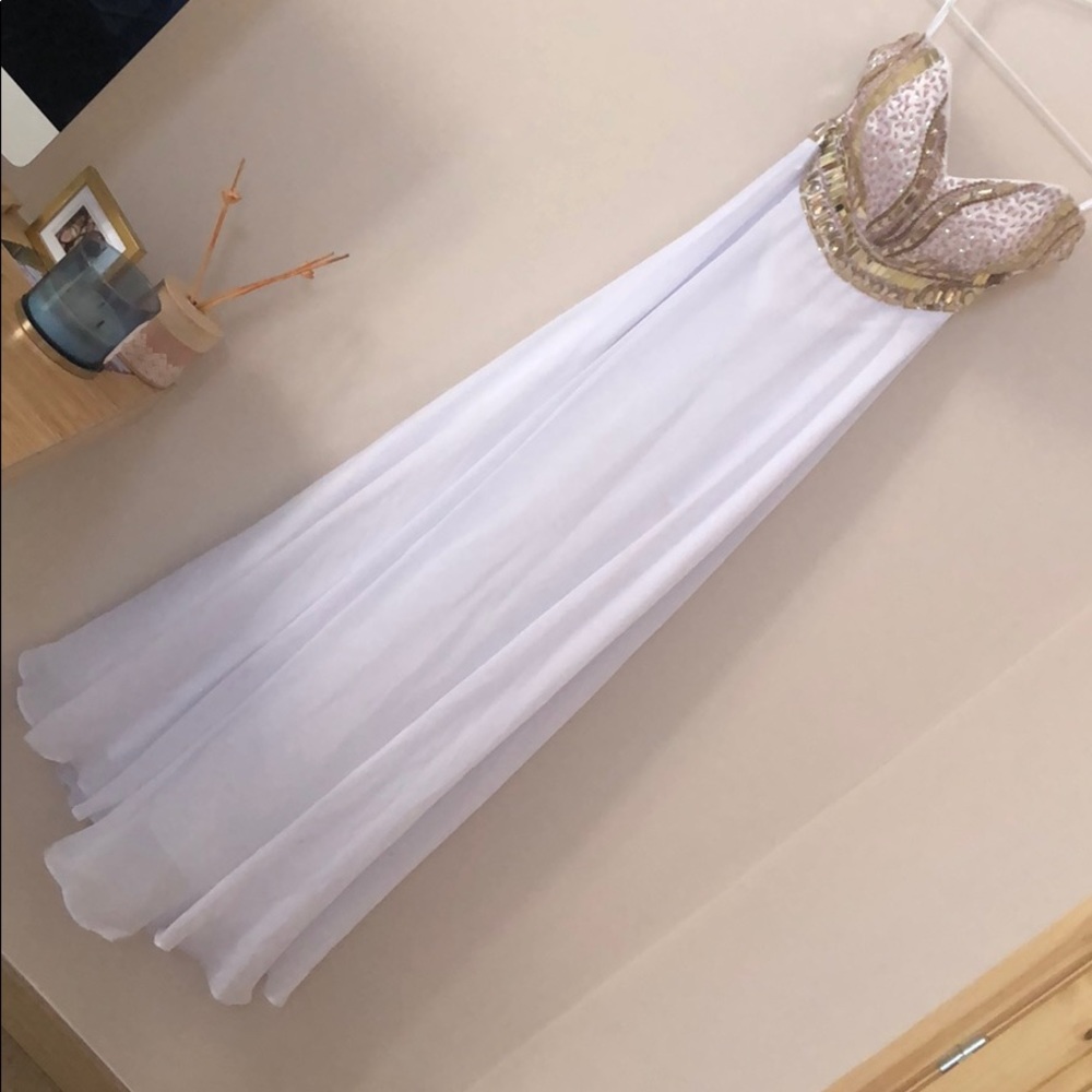 Size 4 formal gown!